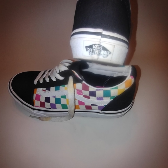Vans off the wall checkerboard sneakers size 4.5 missys sneaker's. Great shape - Picture 4 of 4